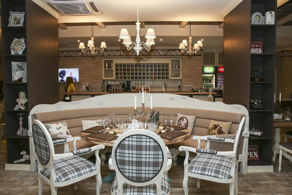 Hotel Nove Svishtov Bagian luar foto