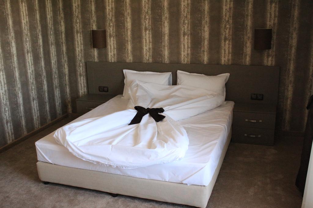 Hotel Nove Svishtov Ruang foto