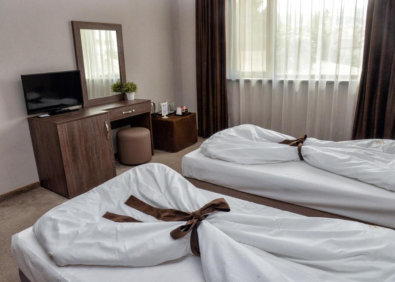 Hotel Nove Svishtov Bagian luar foto